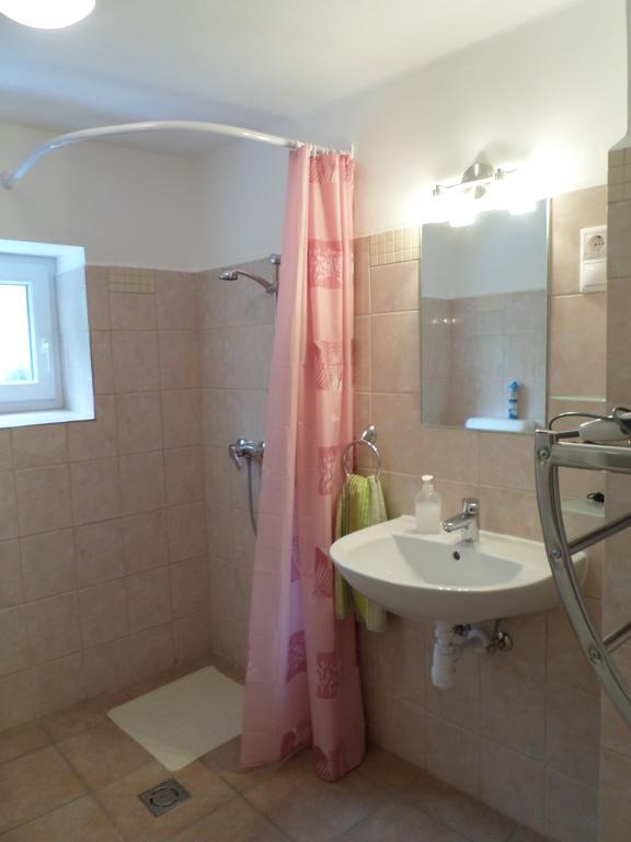 Apartament Szabadido Vendeghaz Révfülöp Zewnętrze zdjęcie