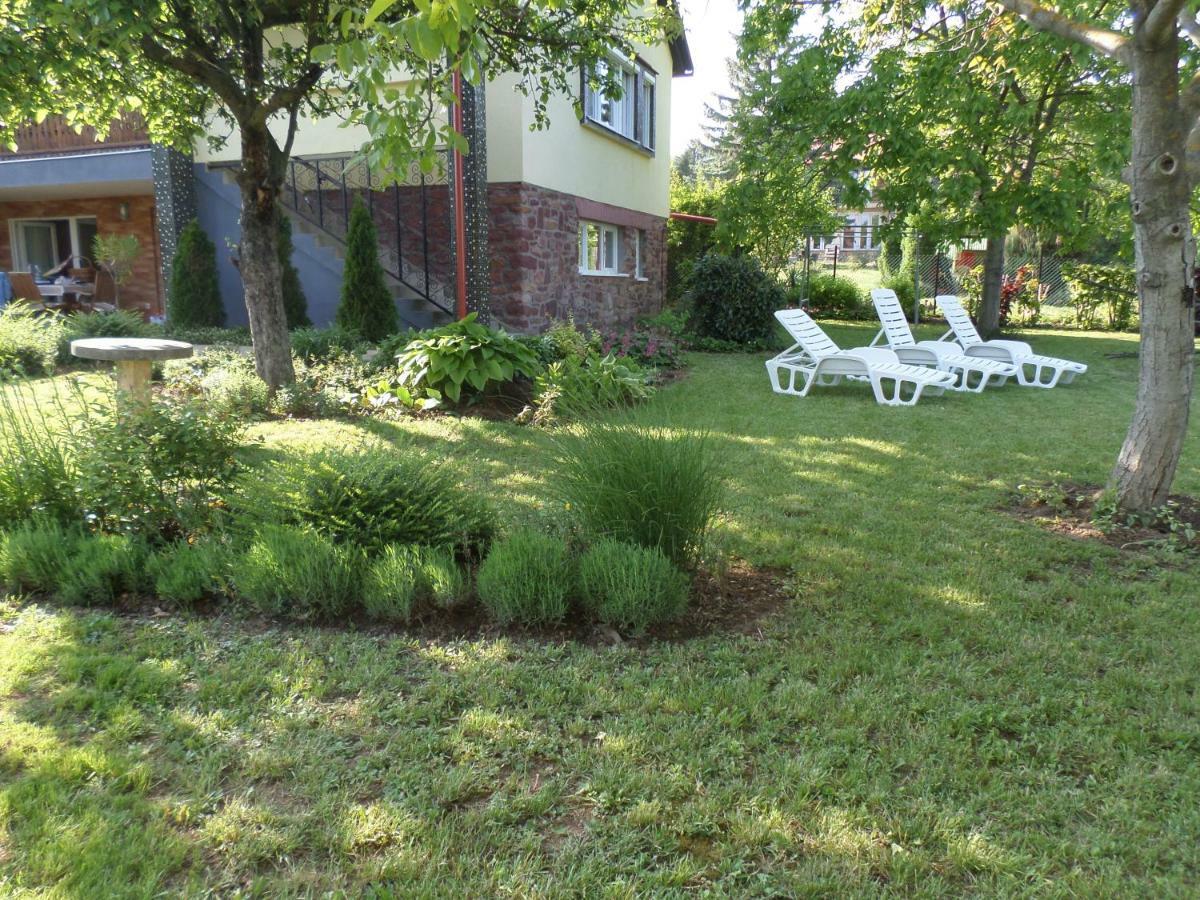 Apartament Szabadido Vendeghaz Révfülöp Zewnętrze zdjęcie